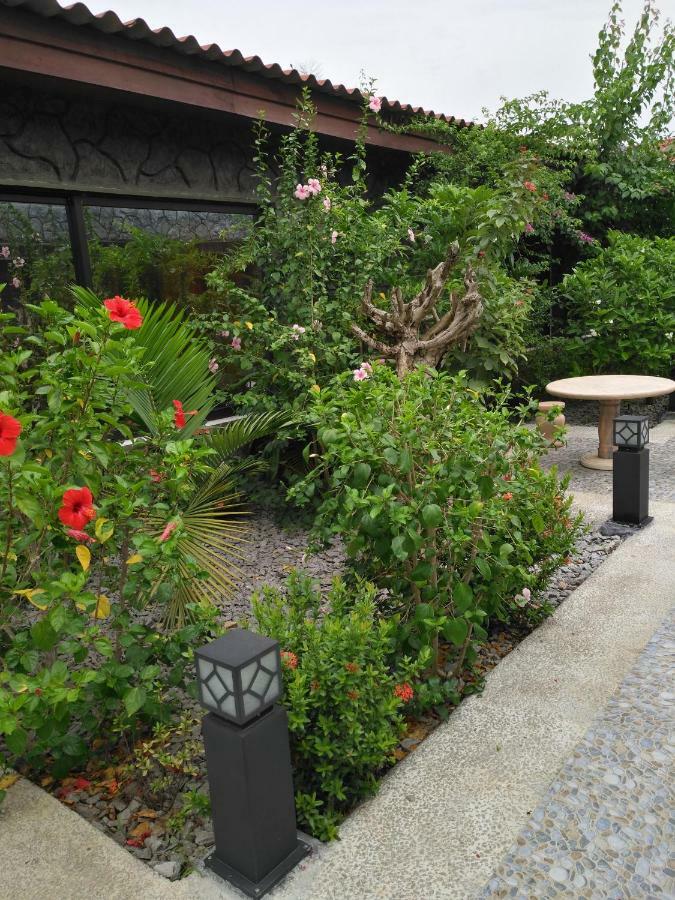 Hotel Des Jardins Abidżan Zewnętrze zdjęcie